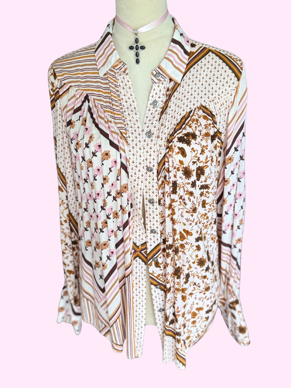 Free People Brown and Pink Pattern Printed Buttondown size Small
